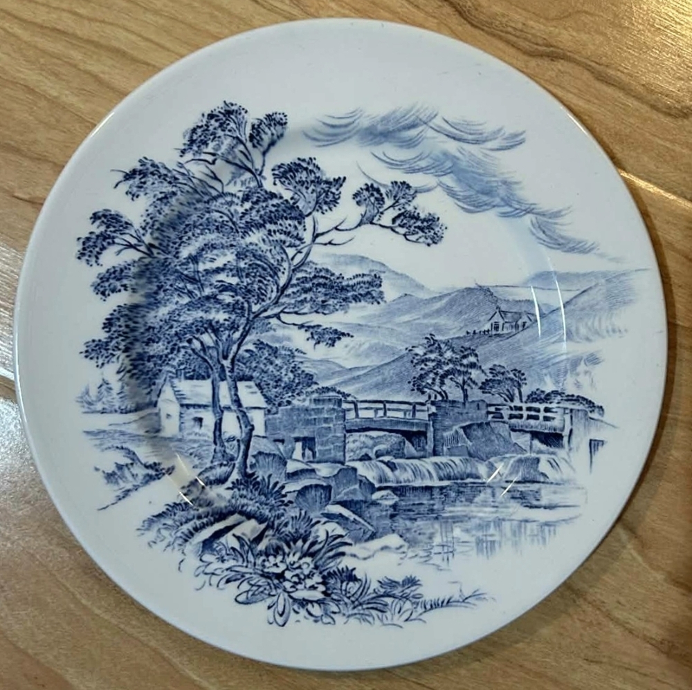 WEDGWOOD 'Countryside' Blue Plate Vintage 7"